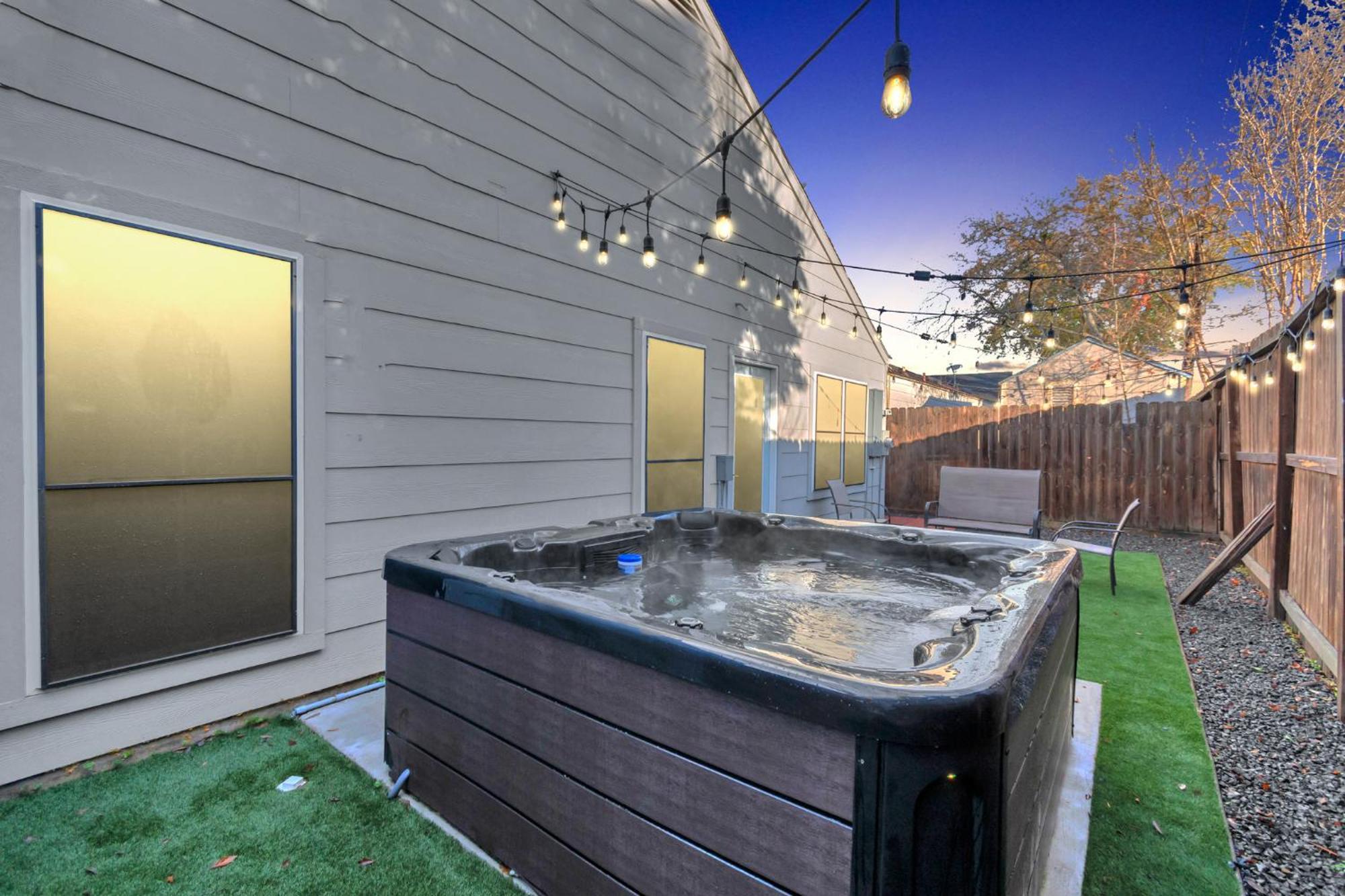 1976 Accessiblegem Jacuzzi Sleep13 Chinatown 20Mins Dt Villa Houston Buitenkant foto